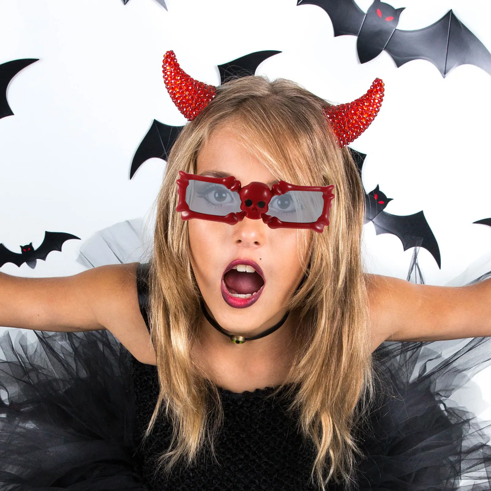 

1Pair Halloween Skull Sunglasses Lightweight Plastic Party Glasses Novelty Funny Eyewear Photo Prop Halloween Sunglasses