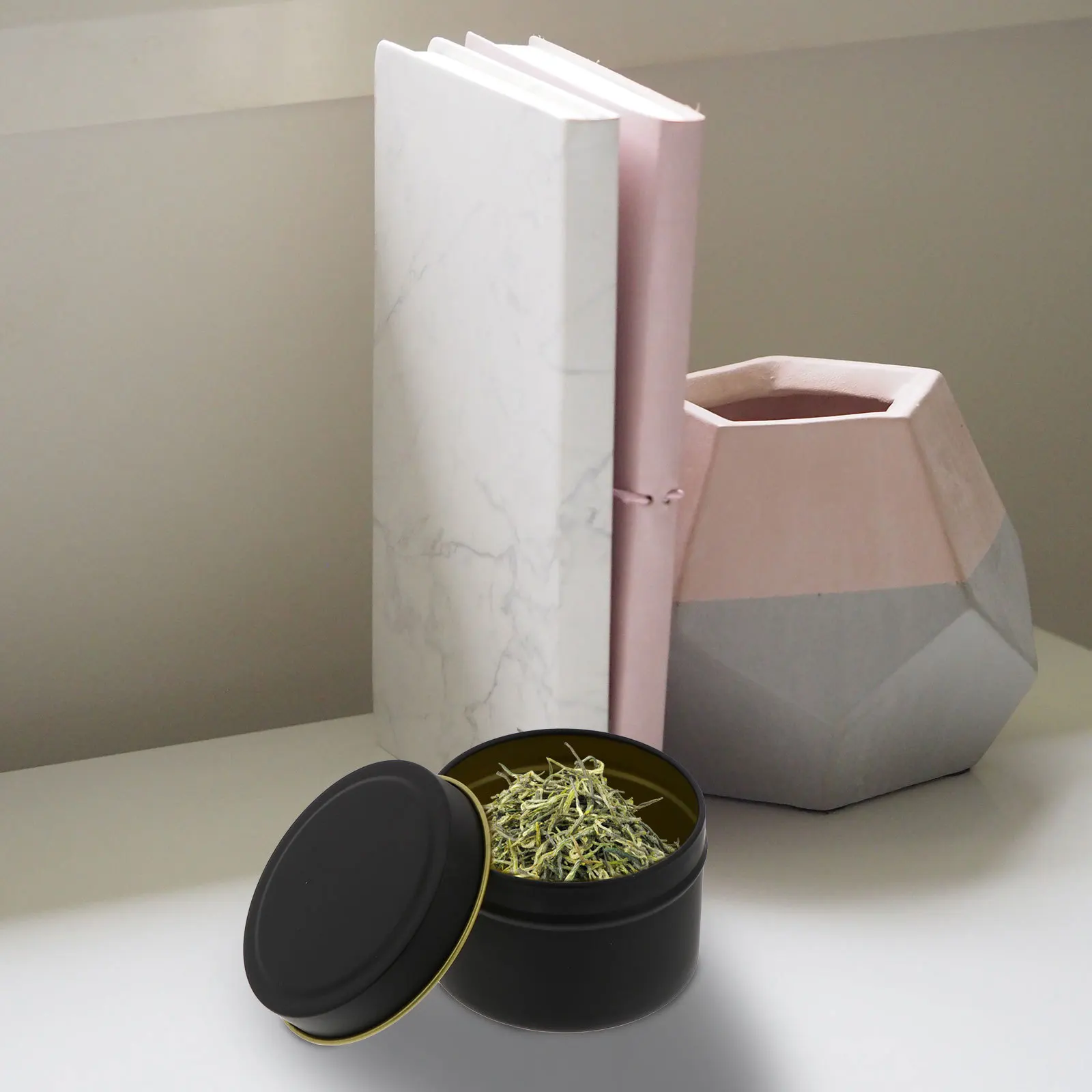 

1Set Aromatherapy Cans High-Quality Material Durable Sealed Design Kitchen Seasonings Candy Dried Fruit Tea Scented