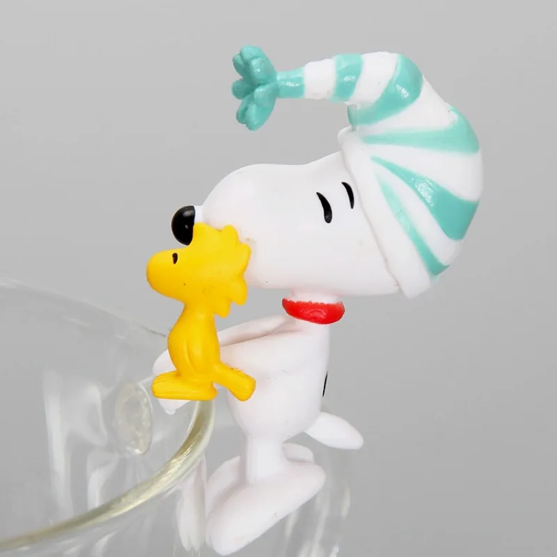 6pcs Snoopy Cup Figure Hanging Pendant Anime Doll Model Glass Mug Pendant Decoration Children Collect Toys Ornaments Xmas Gifts