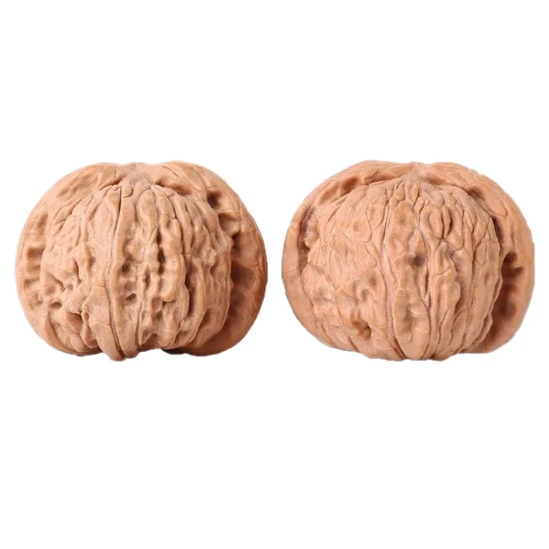 Natural Wild Small Size Low Stump Millstone Shape White Lion Head Wenwan Walnut Pair Hand Massage Collectible Art Craft Perfect