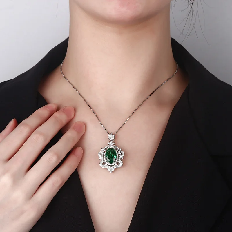 Jewelry Gold-Plated High Carbon Diamond Ice Flower Copper Elegant Light Luxury Egg-Shaped Pendant for Women 10*14 Wholesale