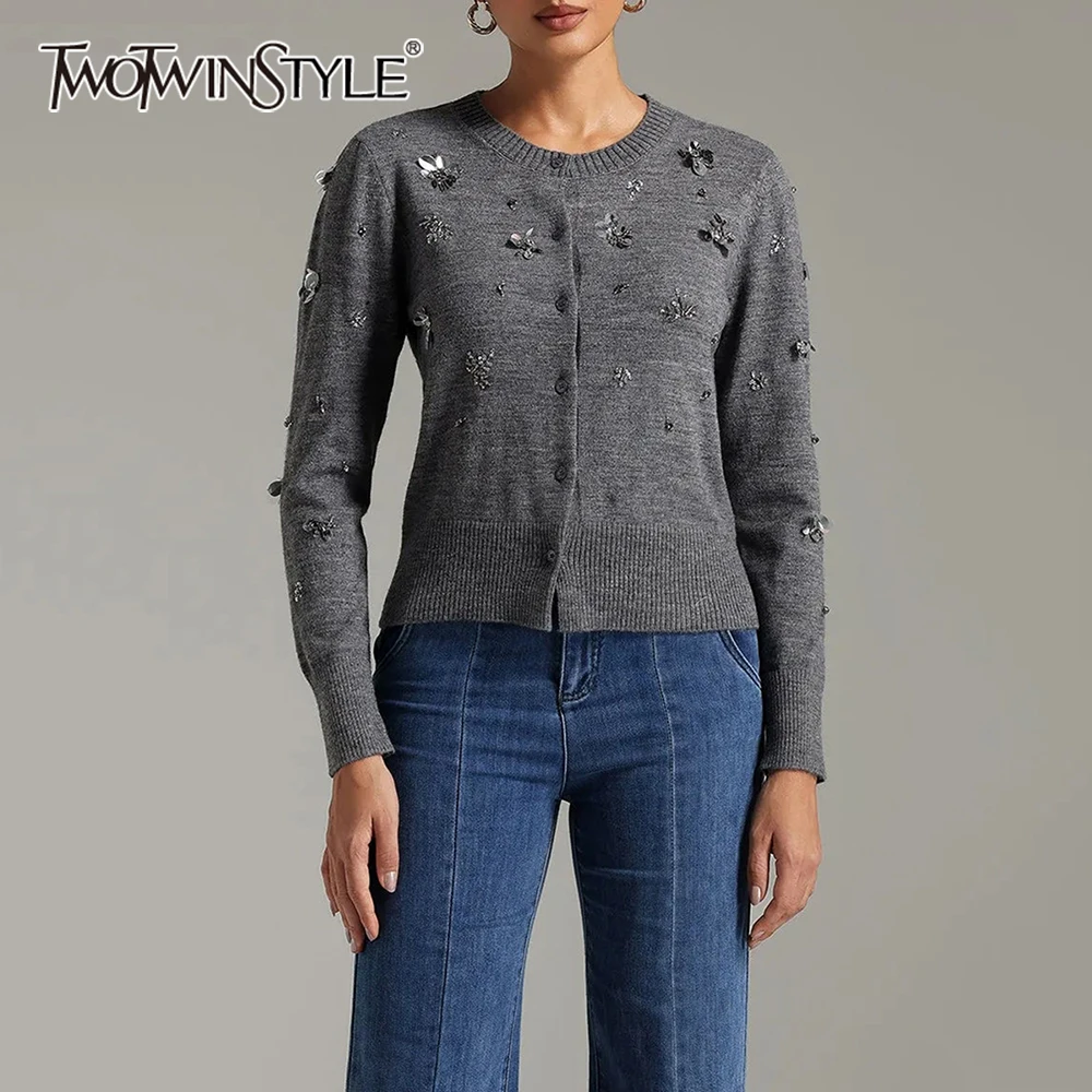 

TWOTWINSTYLE однотонное утягивающее вязаное пальто с бусинами для женщин, однобортные куртки в стиле пэчворк с круглым вырезом и длинными рукавами, женские новые