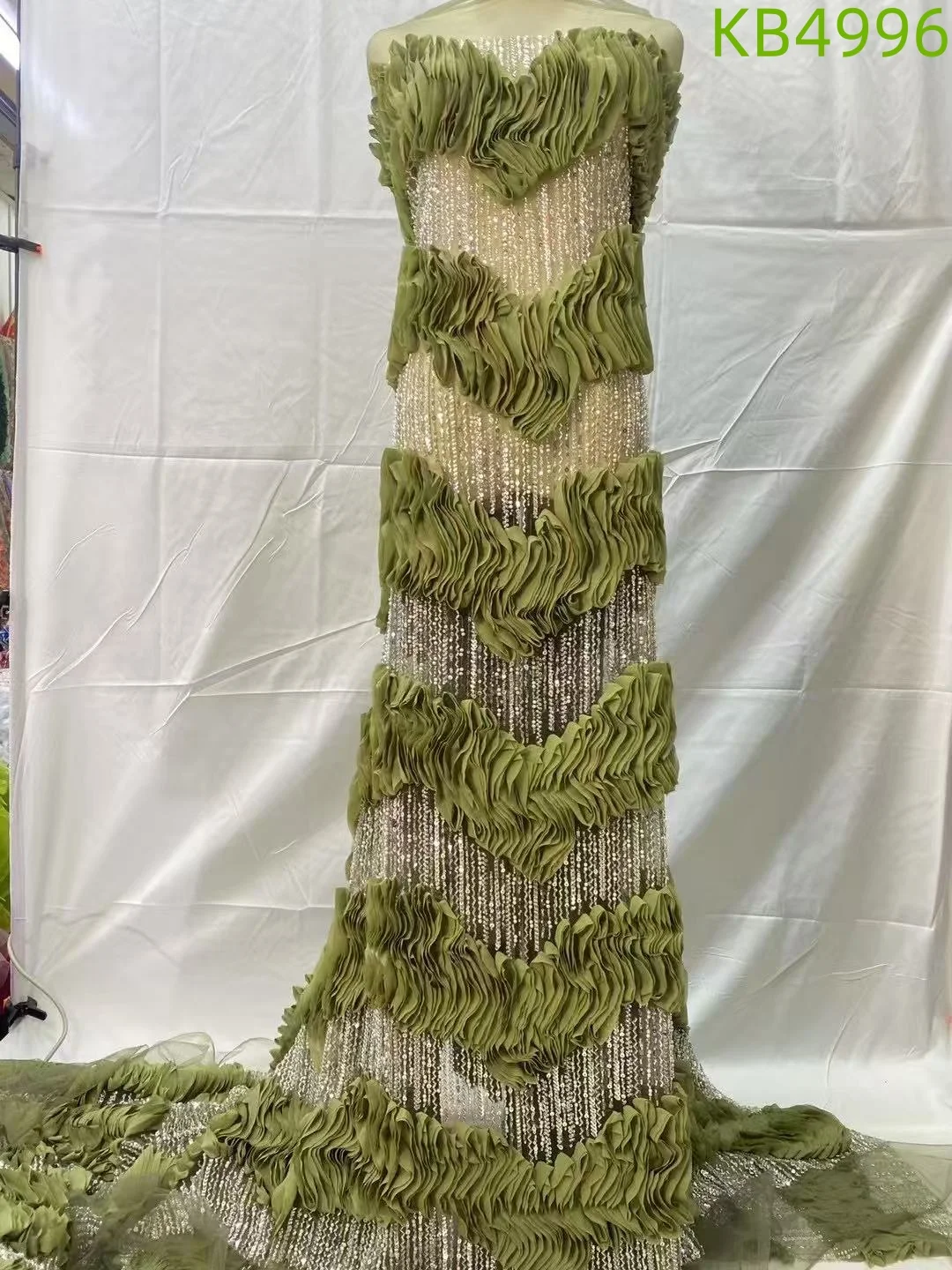 Latest African Beaded Lace Fabric 2025 High Quality Green Embroidery French Mesh Lace Fabric Sequins Beads For Sewing KB4996