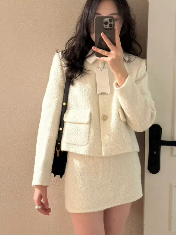 

Современное модное шерстяное пальто с жемчужным воротником для женщин, весна-осень, новинка, в стиле «Маленькая Франция», высококачественное полиэфирное волокно