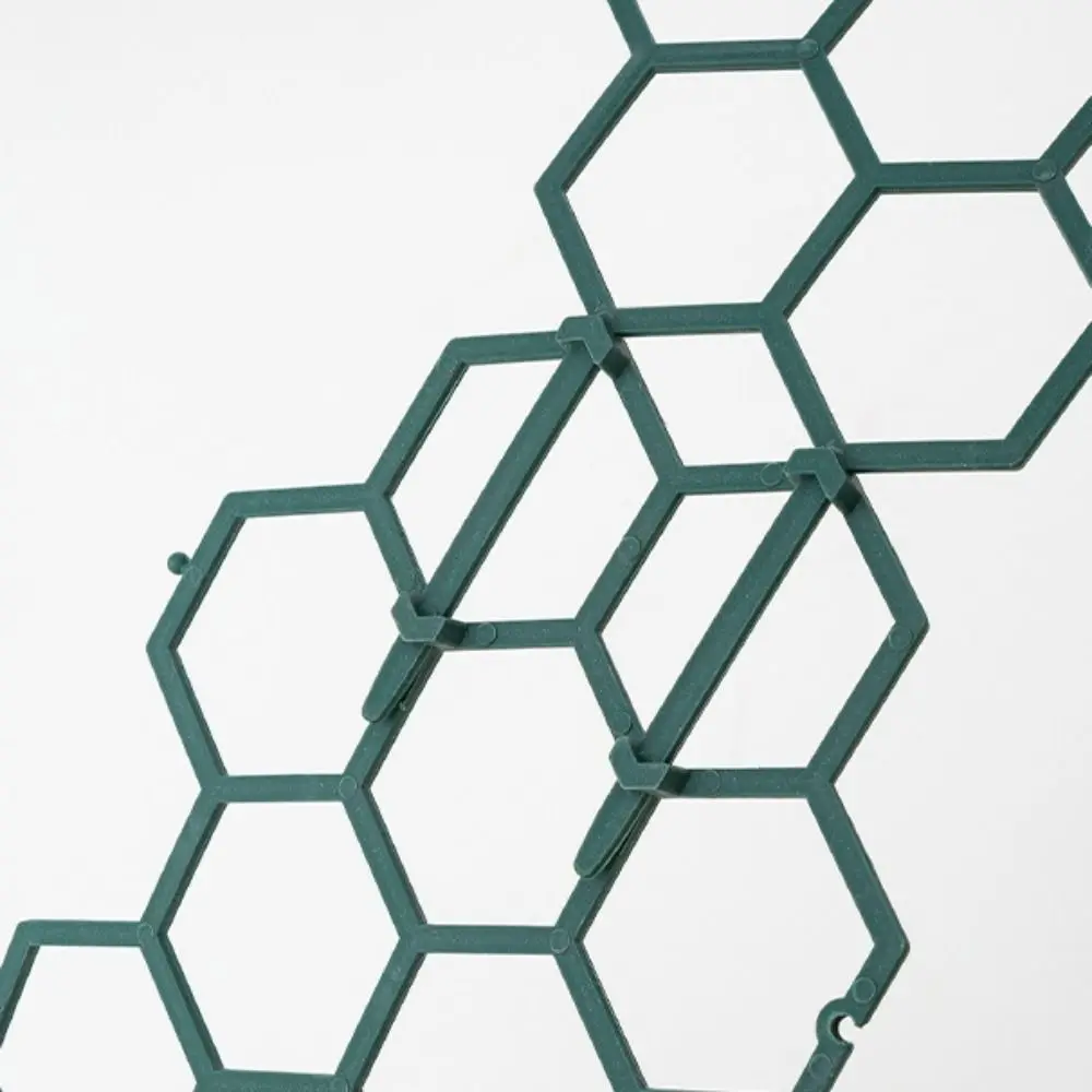 Honeycomb Design Plant Support Windproof Stackable Honeycomb Plant Trellis Rustproof Plastic Easy To Use Garden Climbing Frame