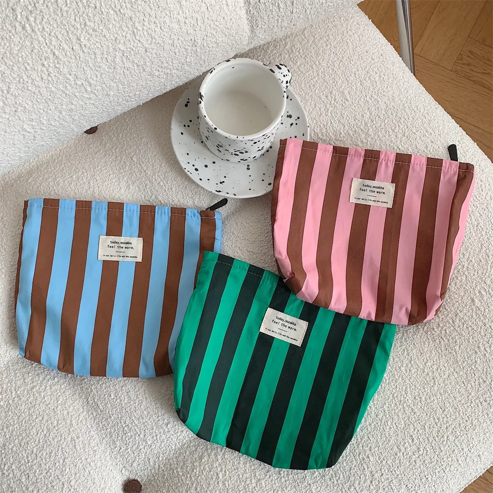 Contrast Color Women\'s Stripe Storage Bags Cute Large Capacity Female Cosmetic Bag Makeup Case Canvas Clutch Purse Handbags