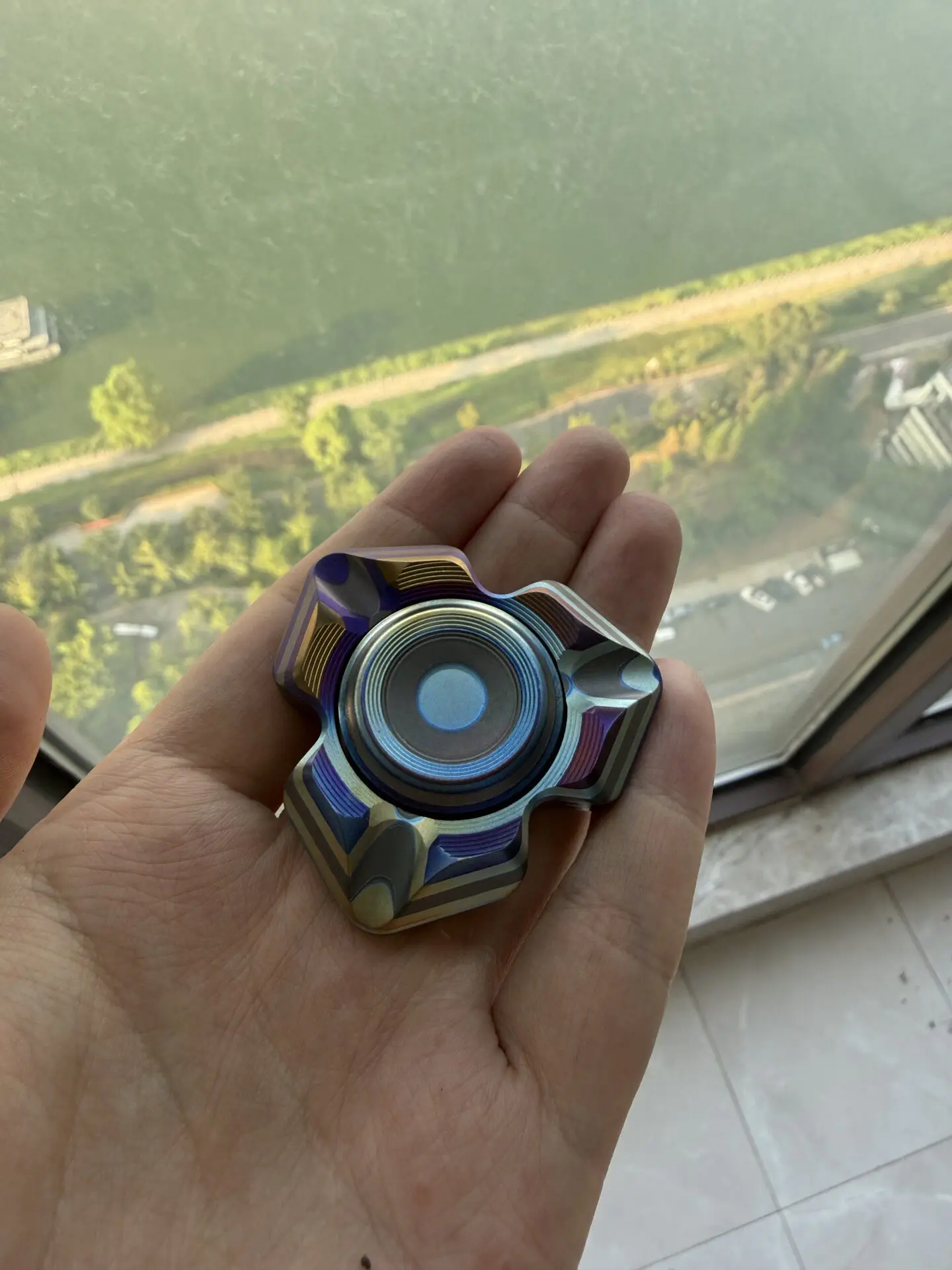 used-edc-yh-valkyrie-edc-decompression-toy