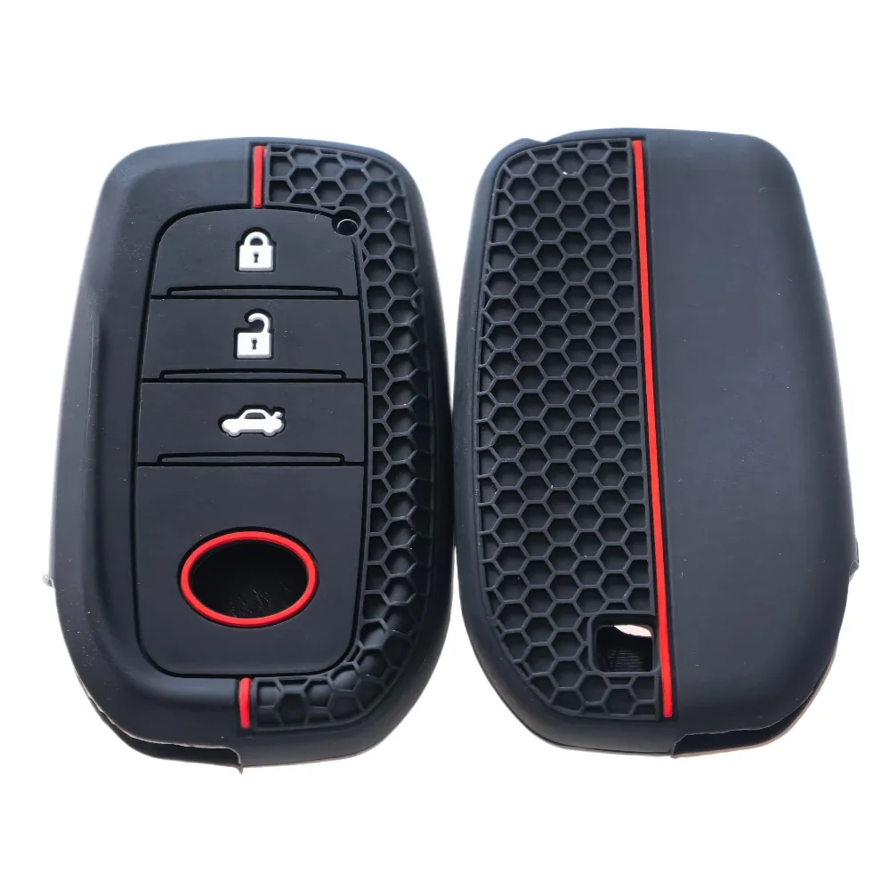 Silicone Car Key Case Cover Chain For Toyota Corolla Hatchback Cross Yaris Cross Prius Hilux Land Cruiser LC200 LC250 LC300