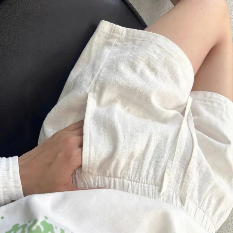 2026 Summer White Cotton Linen Casual Shorts Women Loose Old Money Style Wide Leg Three Point Pants Fashion Outdoor Wear