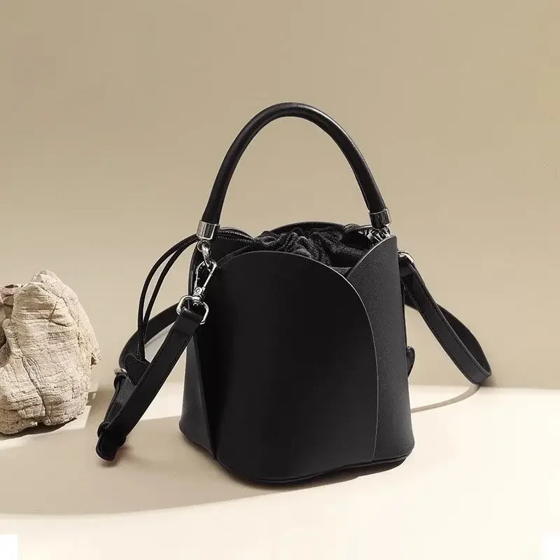 

2025 New Style Vegetable Basket Single Shoulder Crossbody Women's Bag Petal Bucket Handbag