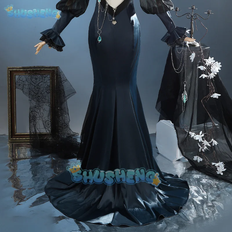 الطريق إلى أي مكان جيلينا لعبة البدلة فستان رائع موحد ييلانا ‌   أزياء تنكرية لحفلة الهالوين للعب الأدوار للنساء XS-XXL