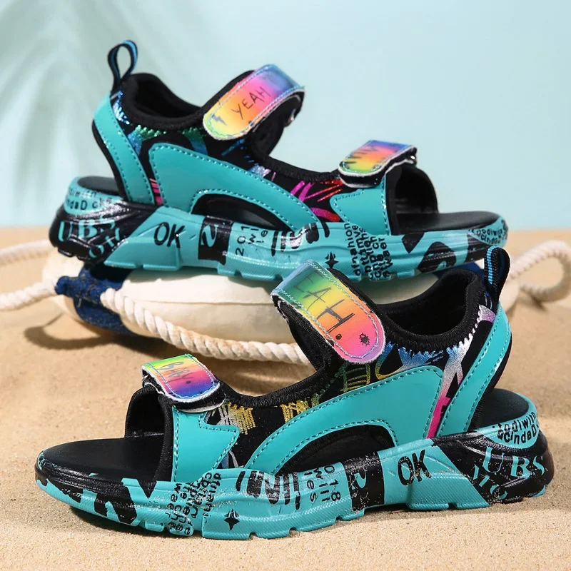 

Children's Sandals 2024 New Medium and Large Children's Lightweight Boys' Shoes Comfortable and Anti Slip Beach Shoes