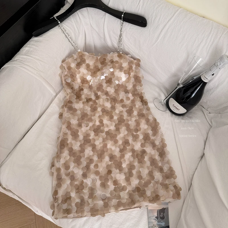 Frauen Mini Kleid Pailletten Metall Spaghetti Strap Bodycon Kleider Ausgehen Festival Konzert Outfits Sexy Mini Kleid Formelle Kleidung