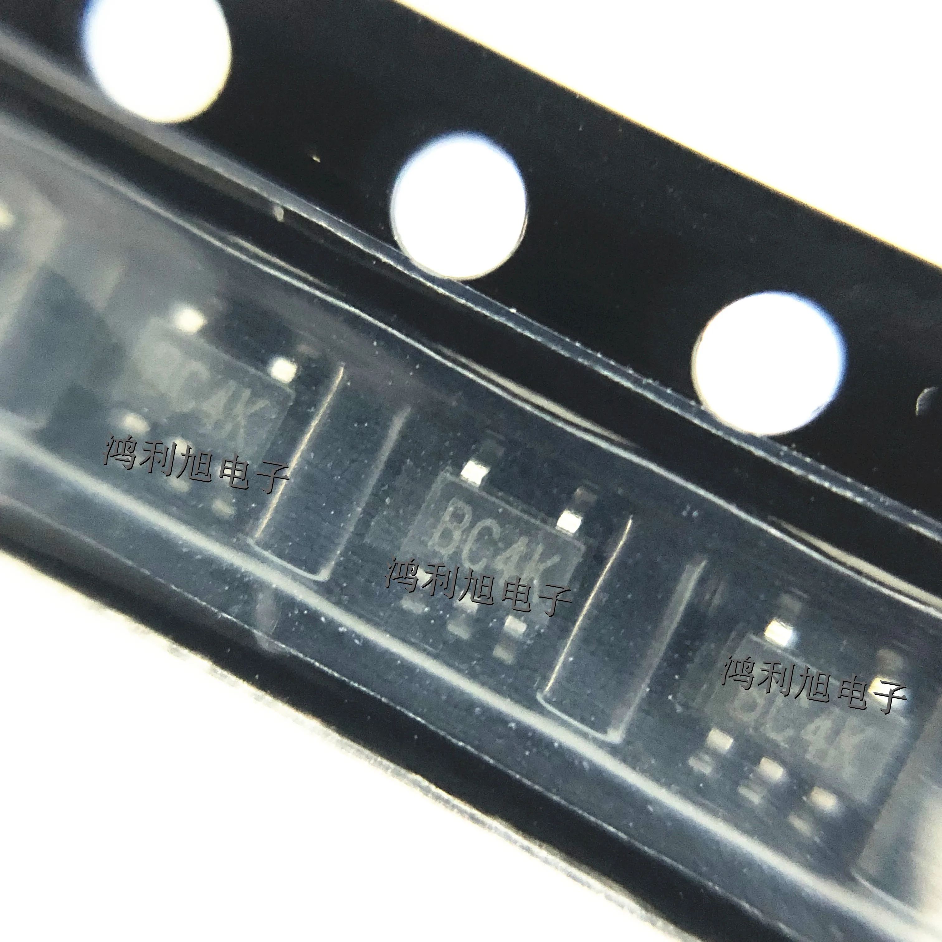 5PCS/Lot IML7831BJ IML7831BJ-TR MARKING Bxxx SC70-5 power management IC chip brand new original stock