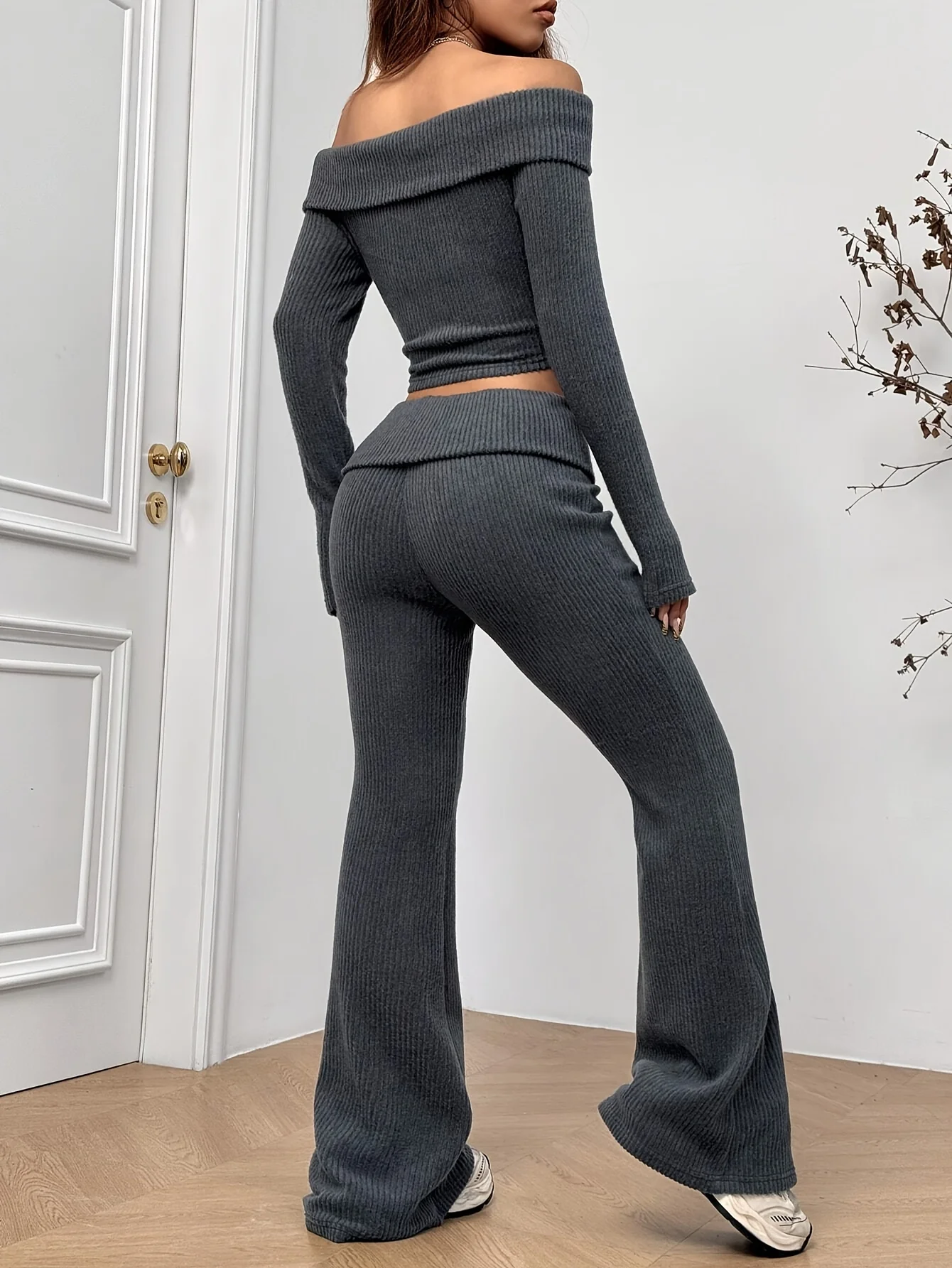 Elegant Directed Women's Autumn Winter Knitted Solid Color One-Shoulder Long Sleeve T-Shirt And Slim Pants Set Two-Piece Set