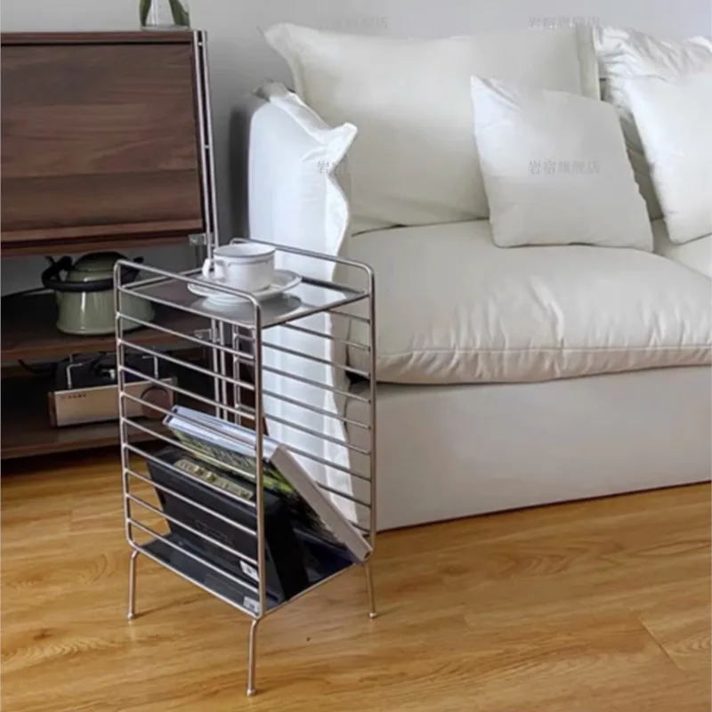 MOMO Scandinavian Iron Small Tea Table Sofa Side Table Creative Side Table Simple Bedside Small Side Table Modern Simple Shelf