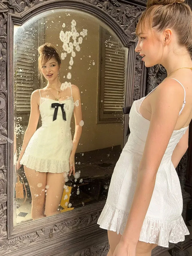 HH Abito Estivo da Donna 2026 Nuovo Stile Dolce con Fiocco e Pizzo, Mini Abito Senza Maniche Sexy con Schiena Scoperta