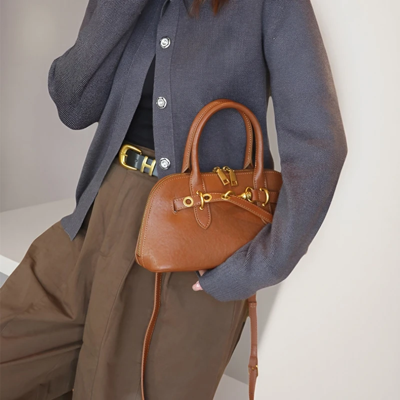 حقيبة نسائية من الجلد الطبيعي حقيبة كتف حقائب يد للسيدات حقائب كروس فاخرة مصممة بساطتها حقيبة جلد الماشية