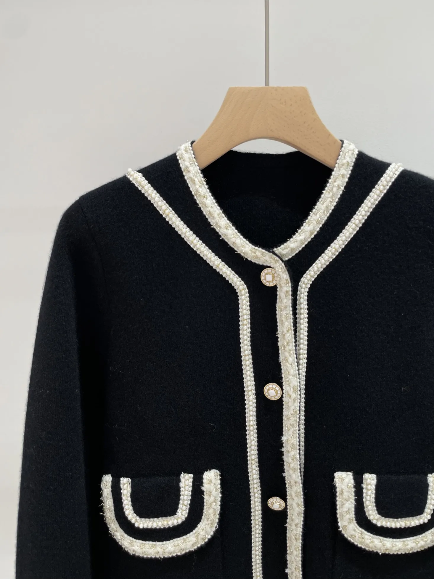 Handmade pearl trim cashmere cardigan NO.7