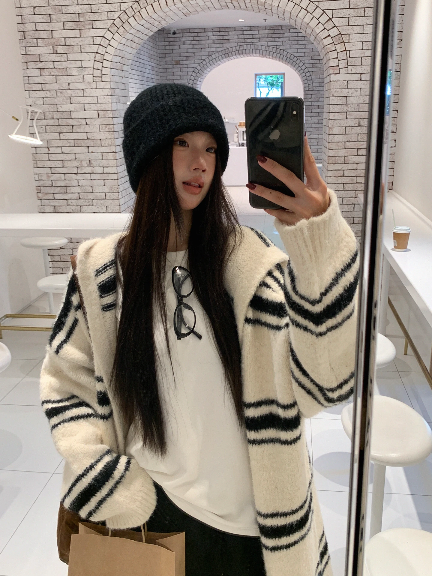 

Red Celebri Knitted Open Cardigan Women's Autumn Winter Long White Striped Lazy Sweater Jaet Straight Cut Commute Sle