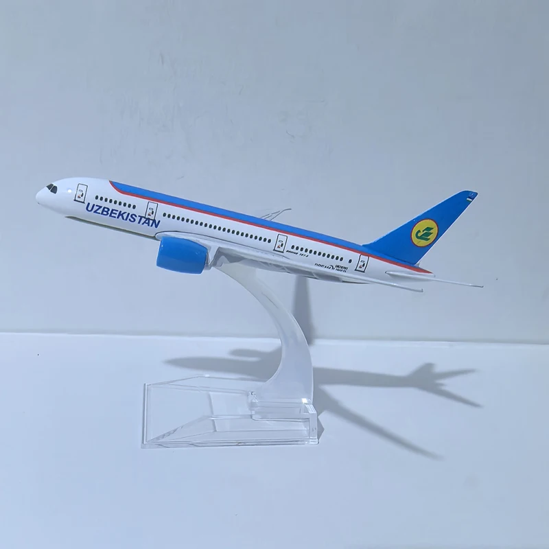 

JASON TUTU Uzbekistan Boeing 787 Aircraft Diecast Metal 1/400 Scale Miniature Airplane Model Planes Gift