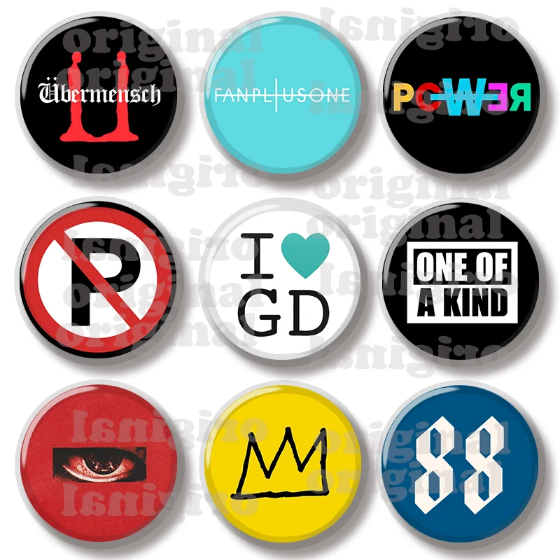 44MM Fan Plus One Ubermensch Power Yellow Crown Pin Soft Button Pin Jewelry Creative Badge Cartoon Brooch Lapel Pin Bag Decorate