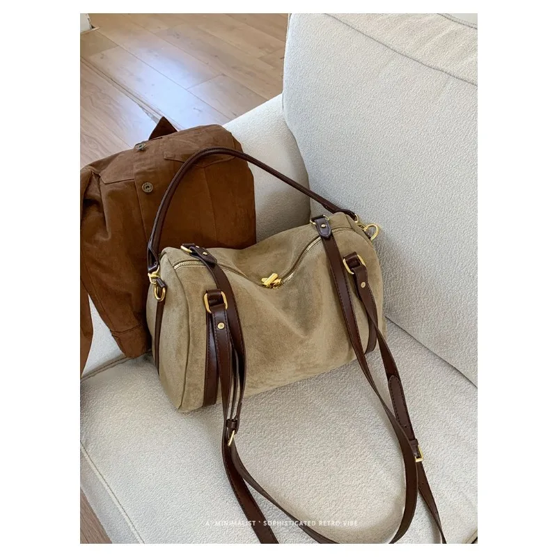 

Winter Korean Small Satchel Large Capacity Autumn and Winter Versatile Messenger Bag Premium Shoulder Commuter Pillow Women' Bag