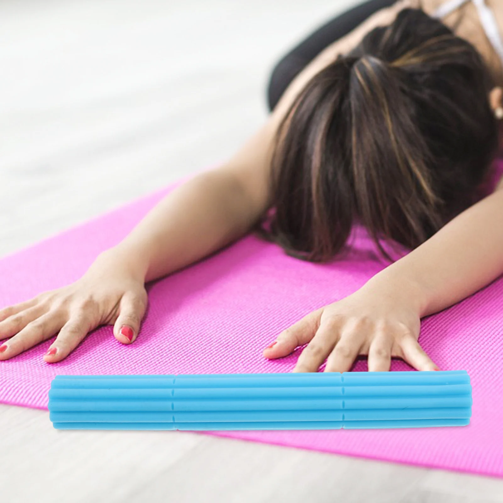 

Tennis Elbow Therapy Bar Relieve Tendonitis Pain Improve Grip Strength Resistance Bar for Golfers Elbow Rehab Trainer