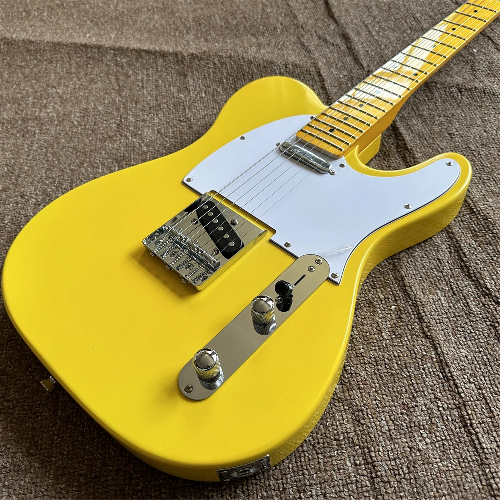 Guitare électrique jaune avec manche en érable, matériel chromé, livraison rapide, en stock