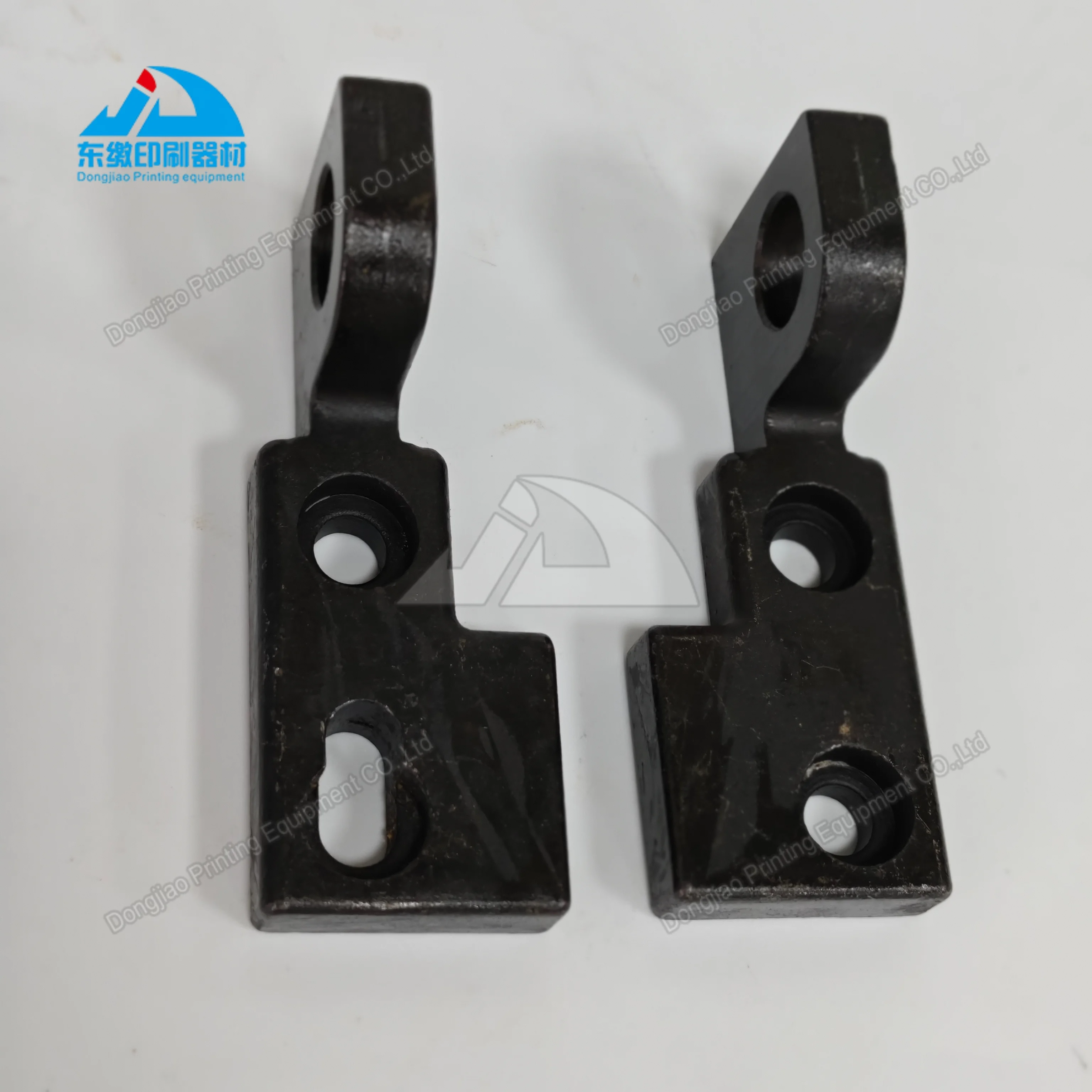 

C3.010.144 DS Support C3.010.145 OS Roller Guide for Heidelberg SM102 Replacement Spare Parts Roller Guide Support