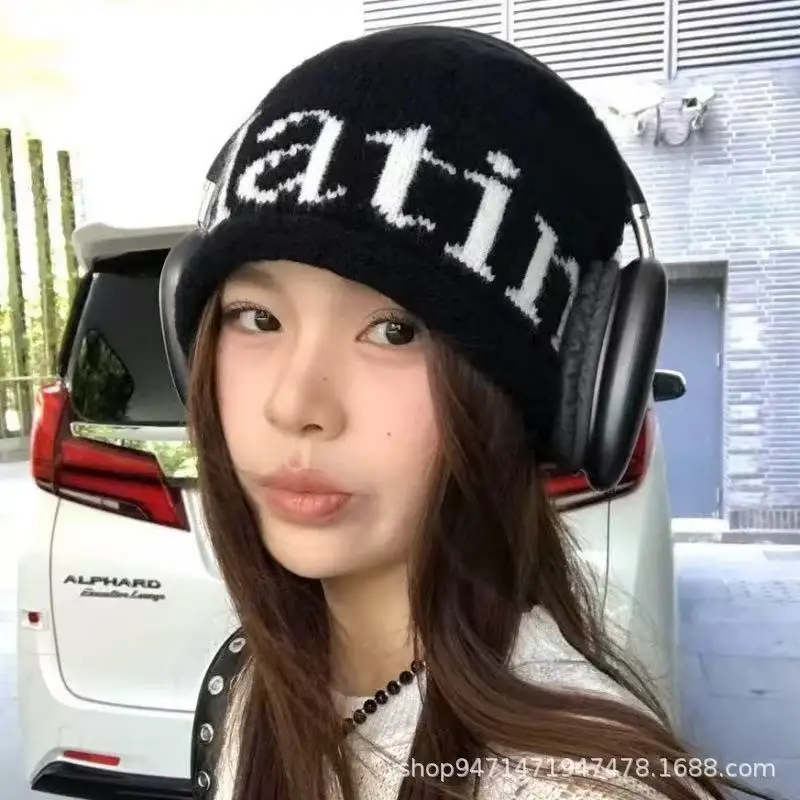 Women's Knitted Hat Autumn Winter Fashionable Letter Pattern Small Face Flattering Cucumber Skin Style Pile up Cap