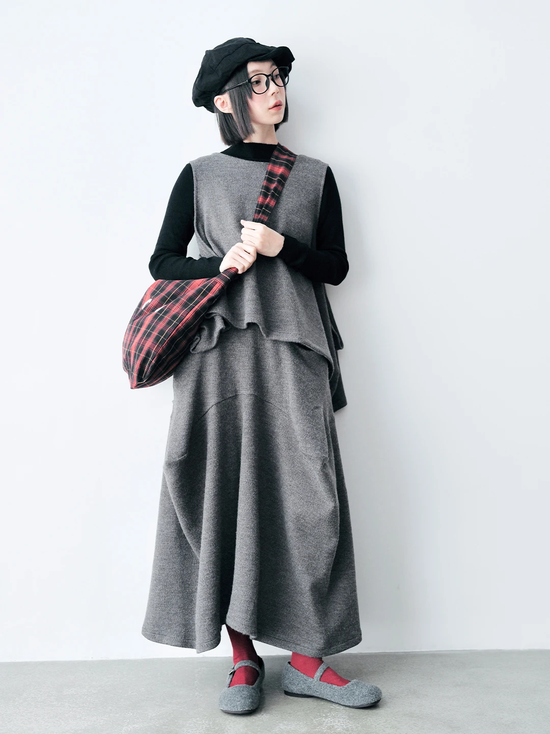 imakokoni 2024 autumn and winter fashionable design sense three-dimensional woolen long skirt