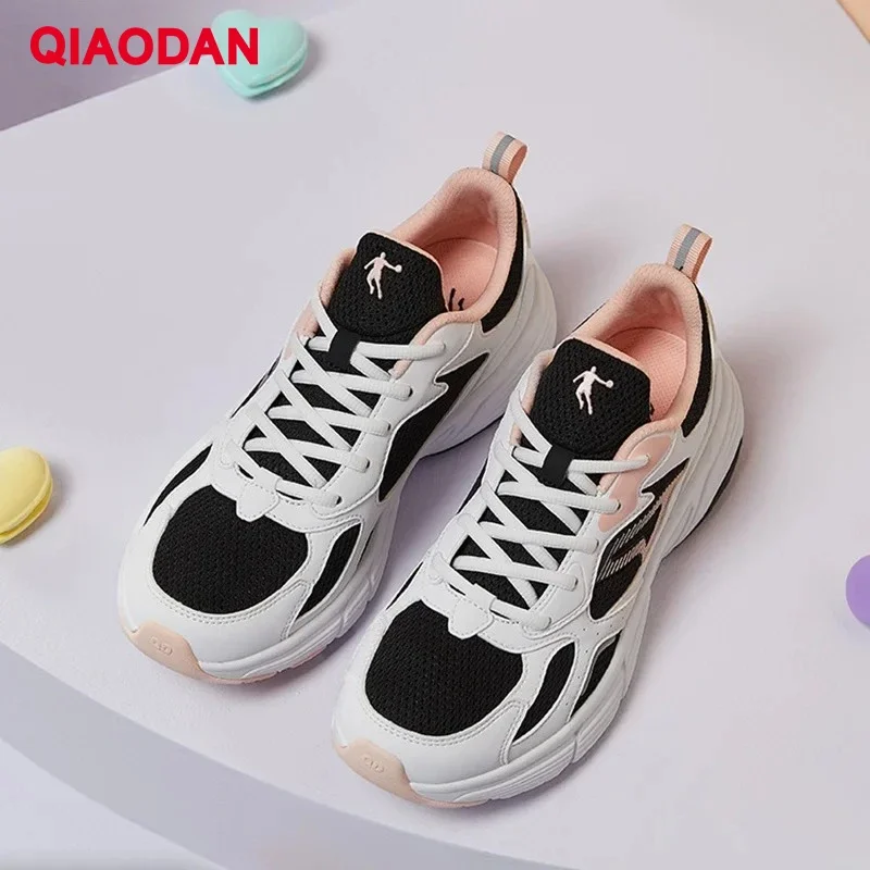 QIAODAN 2025 Autumn Release Women's Sprots Running Shoes Lightweight Cushioned Soft Sole Comfort Sneakers XM36210265
