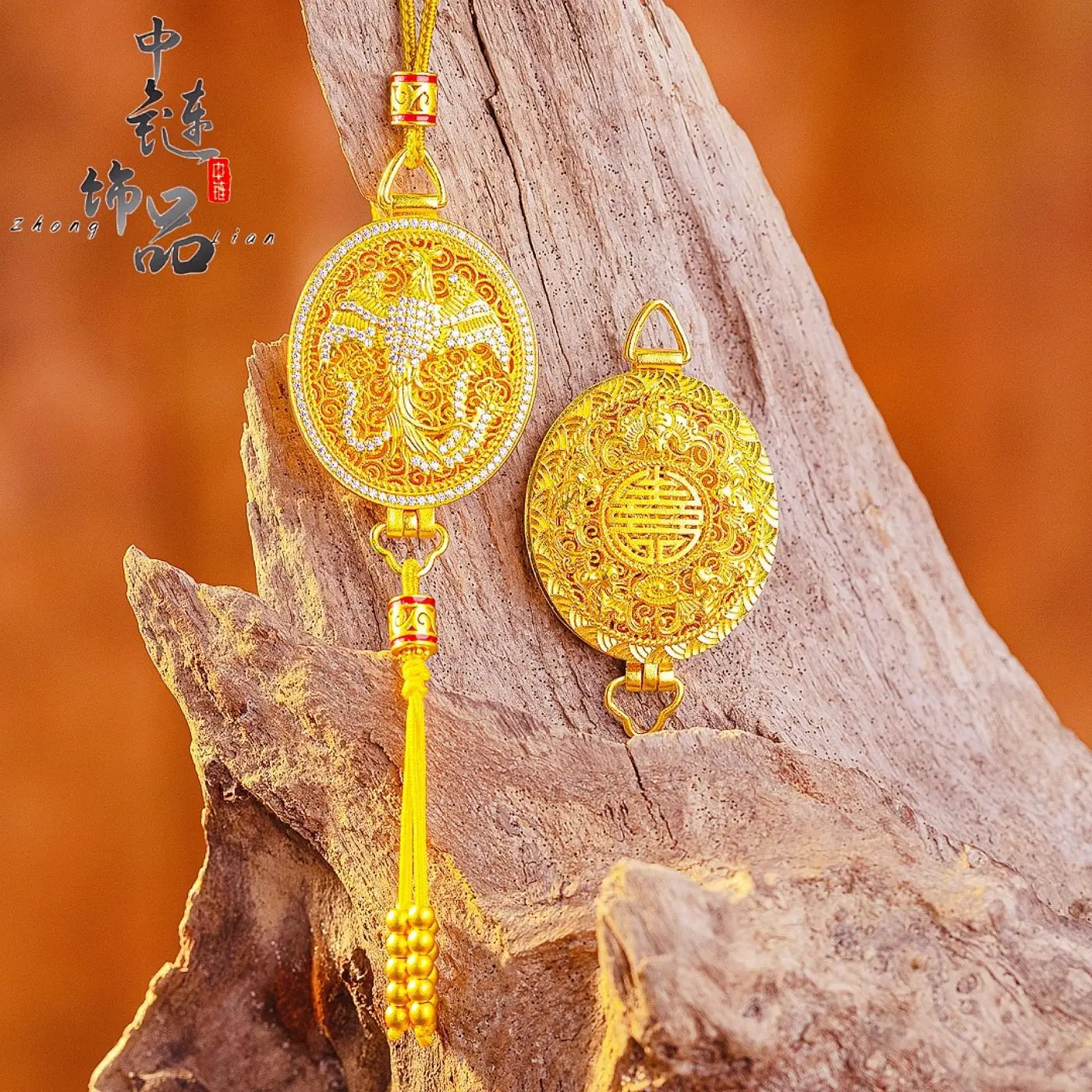 Full diamond phoenix in the flying sachet pendant new Chinese phoenix tassel 9999gold