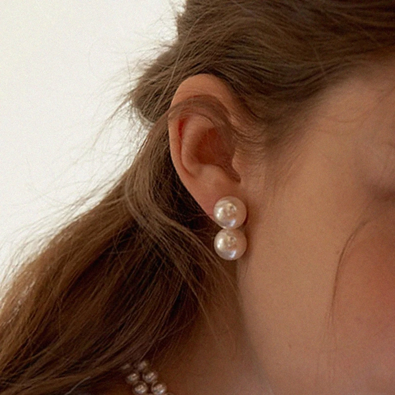 

Латунь с 18-каратным золотом Серьги-гвоздики из искусственного жемчуга Женские ювелирные изделия Вечеринка в стиле бохо T Show Платье Подиум Вечеринка Редкий Корейский Япония Модный