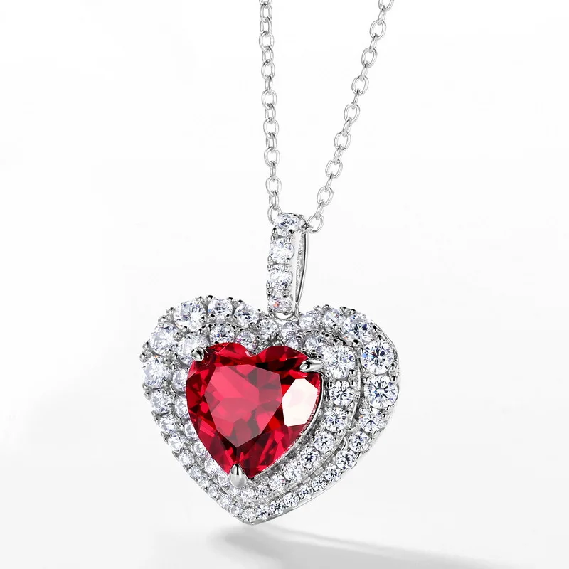 Love 18K Gold Inlaid with Colored Baby Stones PT950 Platinum Red Corundum Pendant Heart-shaped Sapphire Necklace