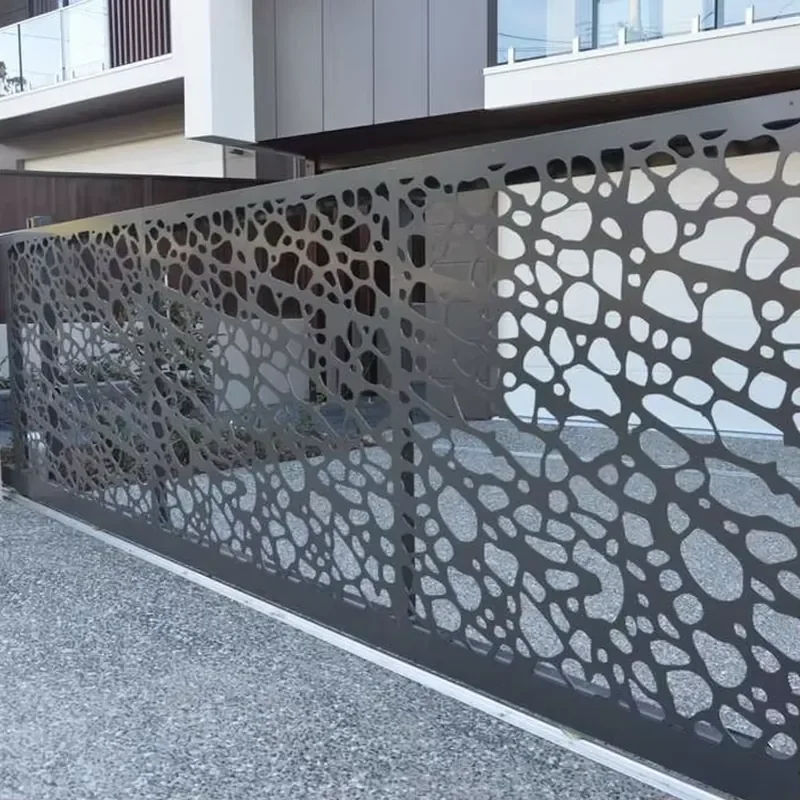 China Aluminum Alloy Privacy Fence Panels Rustproof Yard Trellis with Customizable Height-Laser Cut Design