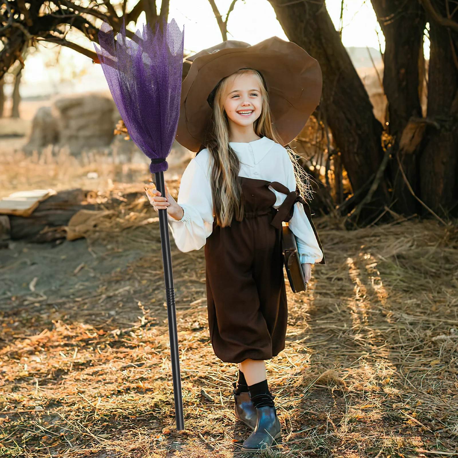 

2Pcs Halloween Witch Broom Plastic Lightweight Kids Broomstick Cosplay Props Party Supplies School Performances Halloween