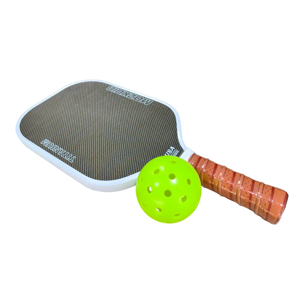 2025 تصميم جديد 3K نسيج التيتانيوم مظهر كرة المخلل مجداف Mokzuib Pickleball ألياف الكربون