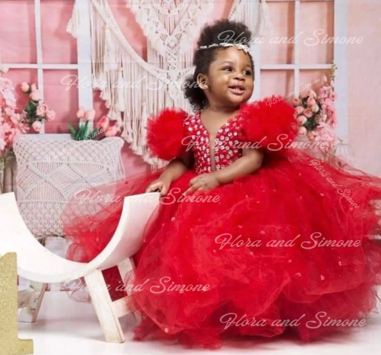 Customized Rose Red Flower Girl Dress For Wedding Applique Puffy Sleeveless Baby Kids Birthday Party First Communion Gowns