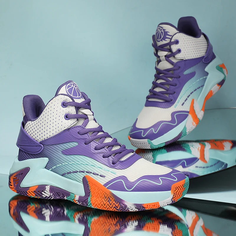 

Новые мужские баскетбольные кроссовки — спортивная обувь с амортизацией, защитой от скольжения и износостойкостью для практичной игры в баскетбол.