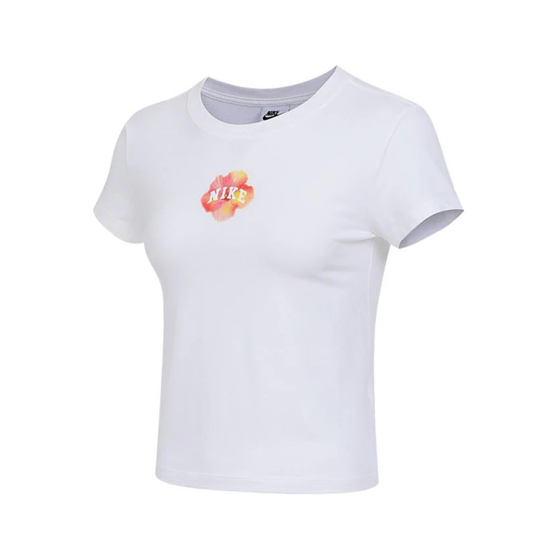 

NIKE Women's Sports and Leisure Short sleeved T-shirt IF0393-100