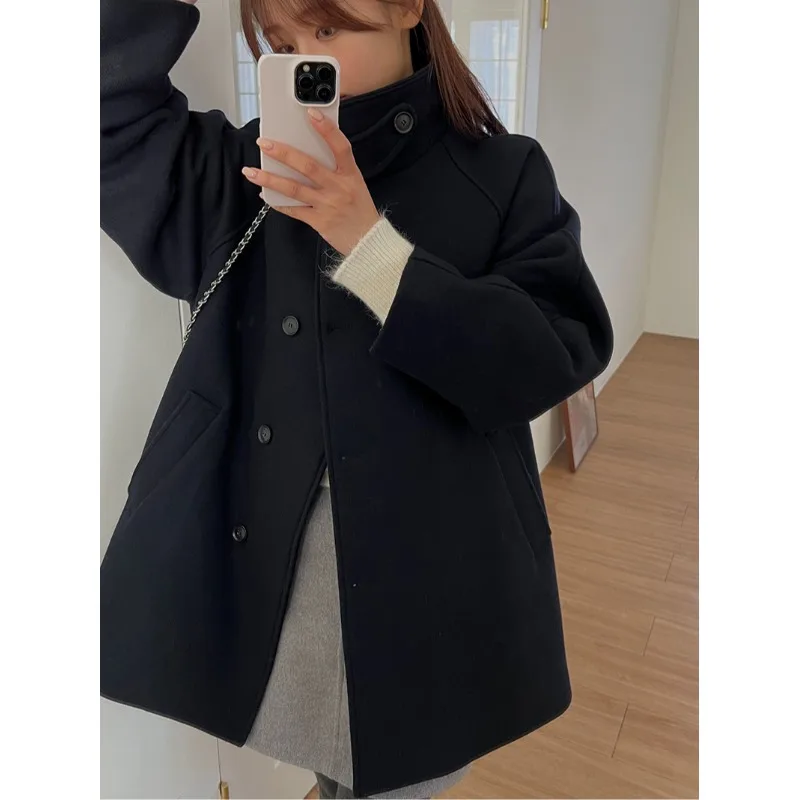 

Retro Briti Sle Thiened Cotton Lined Stand Collar Single Button Versatile Winter Woolen Coat for Women All Seasons Wear