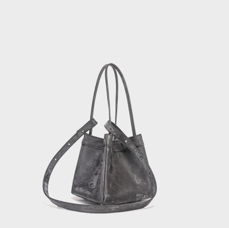 New popular girls bucket bag messenger bags women's kit bag new Chinese handbag niche ins leather small bag shoulder bags