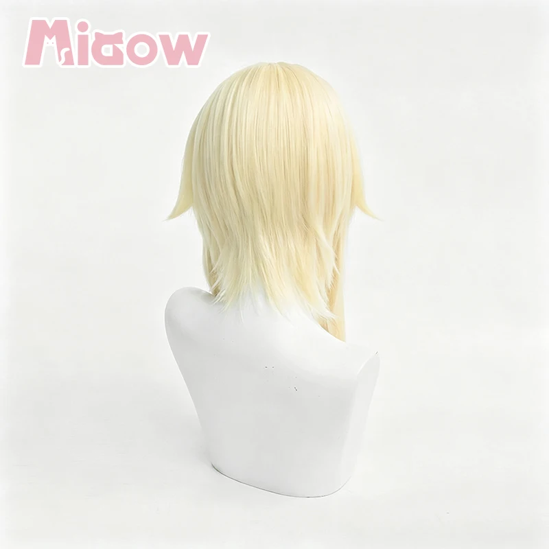 Game Genshin Traveler Lumine Cosplay Wig, Pale Golden Medium Layered High‑Temperature Resistant Synthetic Hair for Halloween Cos