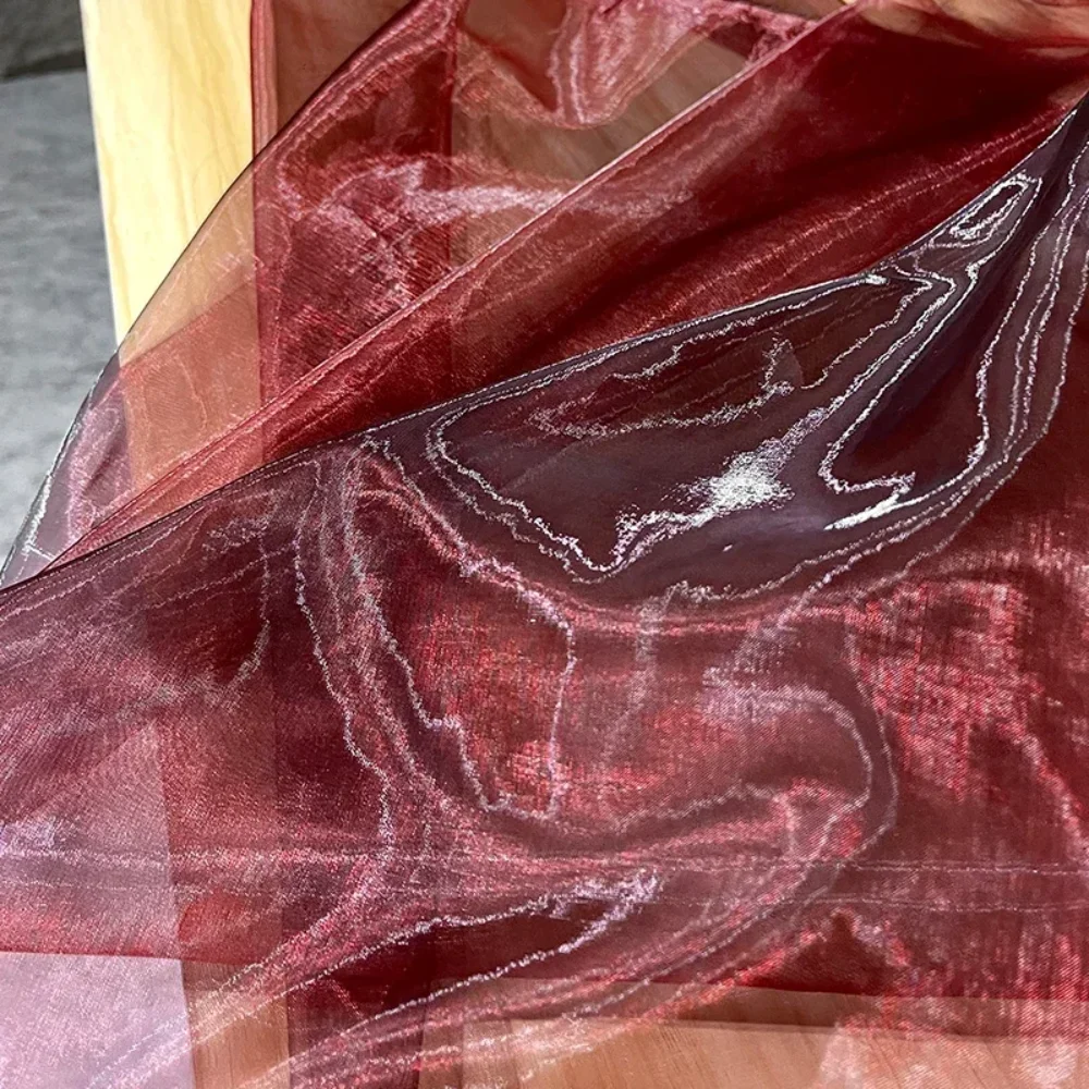 

Ткань сетчатая, винно-красная, тонкая, мягкая, марлевая, для свадебных платьев, оптовая продажа, для пошива одежды, продается на метры