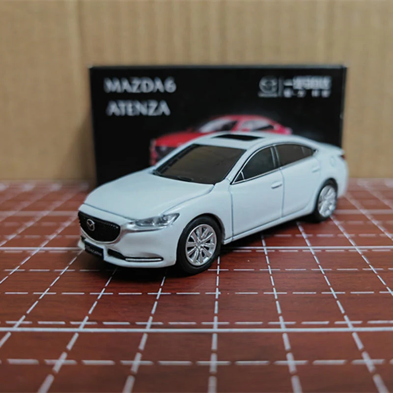 1/64 2020 MAZDA 6 ATENZA modello di auto in lega diecast veicoli in metallo modello di auto simulazione collezione di Scale in miniatura giocattoli