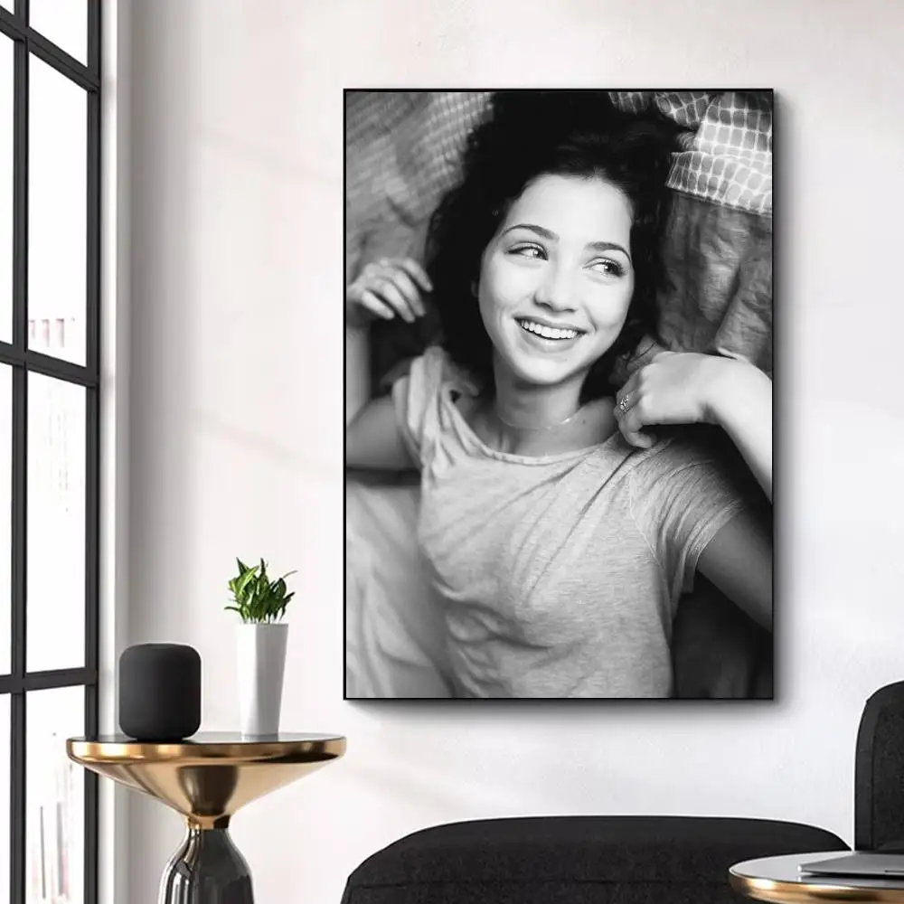 Actor E Emily R Rudd Poster Waterproof Wall Art Sticker For Bar Living Room Vintage Decor High Quality Print Gift