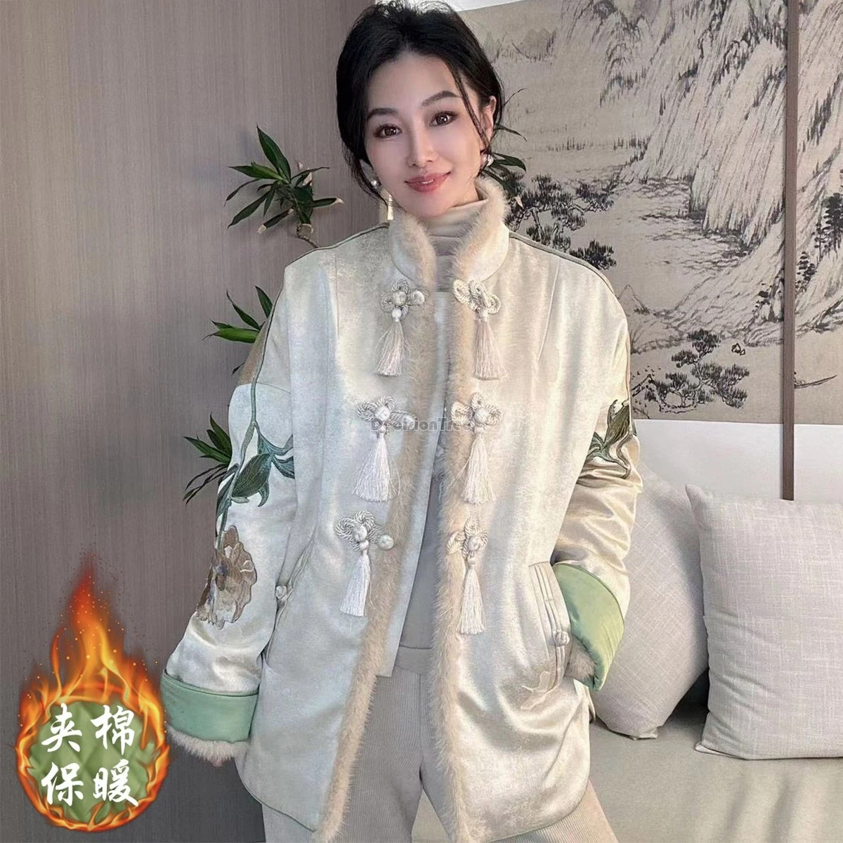 

2024 high-end luxury brocade thicken warm coat chinese style winter trendy versatile cotton garment new colorful embroidery coat