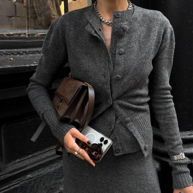 

Элегантные универсальные модные шерстяные рубашки, топы, свитера для женщин на осень и зиму